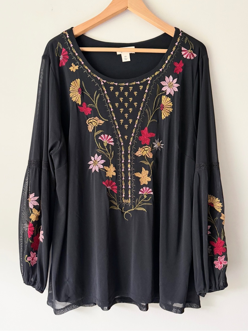 Style & Co Woman Black Embroidered Mesh Overlay Tunic Blouse Plus Size 2X Boho
